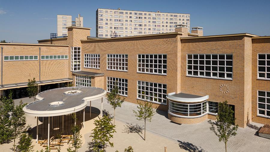 Menuiserie extérieure historique pour Creatopia Antwerp