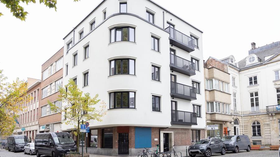 Innovatief buitenschrijnwerk in historische stadscontext