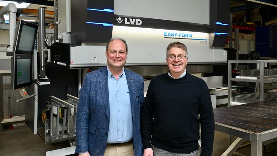 Le trio d'or du logiciel, de la découpeuse laser et de la presse-plieuse