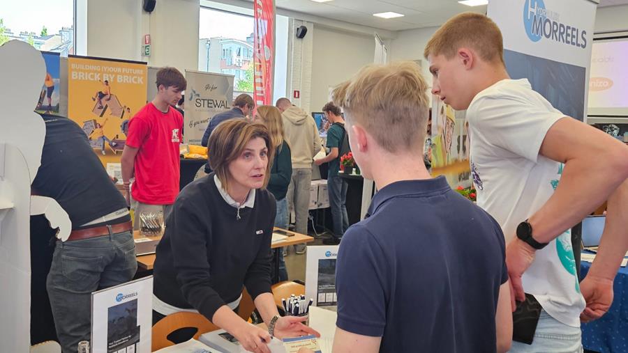 STEM-industriedag brengt onderwijs en industrie samen