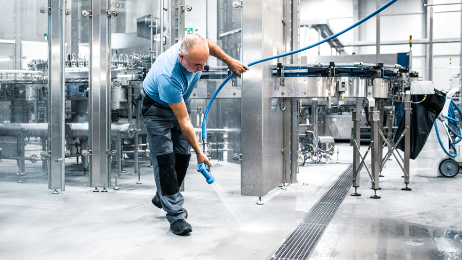 Questions fréquemment posées sur les siphons de sol et les caniveaux hygiéniques