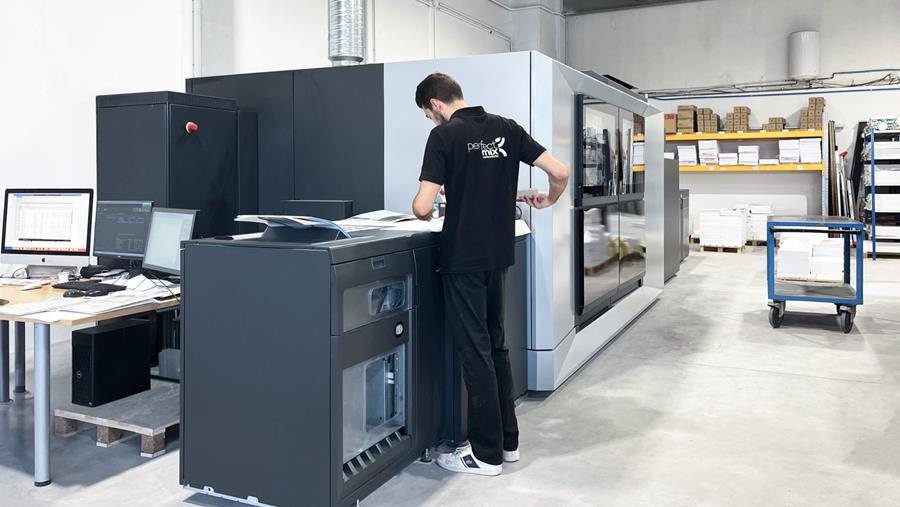 PerfectMix neemt als eerste in Frankrijk een Jetfire 50 in gebruik